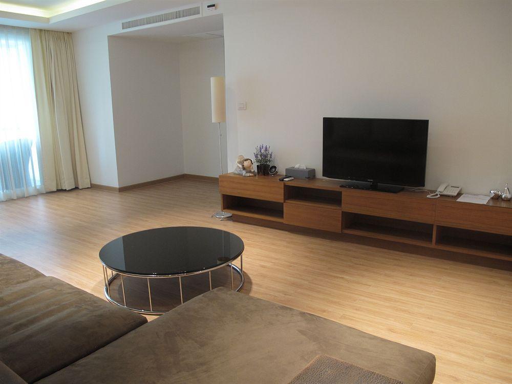 The Privilege Residence Patong Extérieur photo