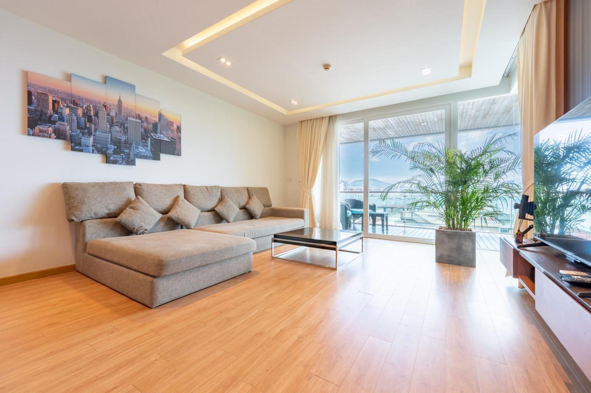 The Privilege Residence Patong Extérieur photo